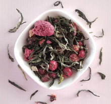 Load image into Gallery viewer, Strawberry Rhubarb Green Tea
